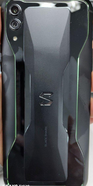 Фото дня: игровой смартфон Xiaomi Black Shark нового поколения